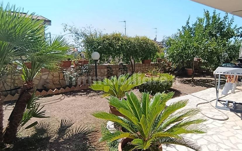 Villa unifamiliare via Monte San Luca 45, Centro, Minturno — foto 17 di 30