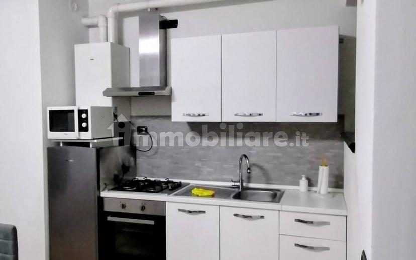 Bilocale via Giovanni Reich 102, Centro, Torre Boldone — foto 15 di 17