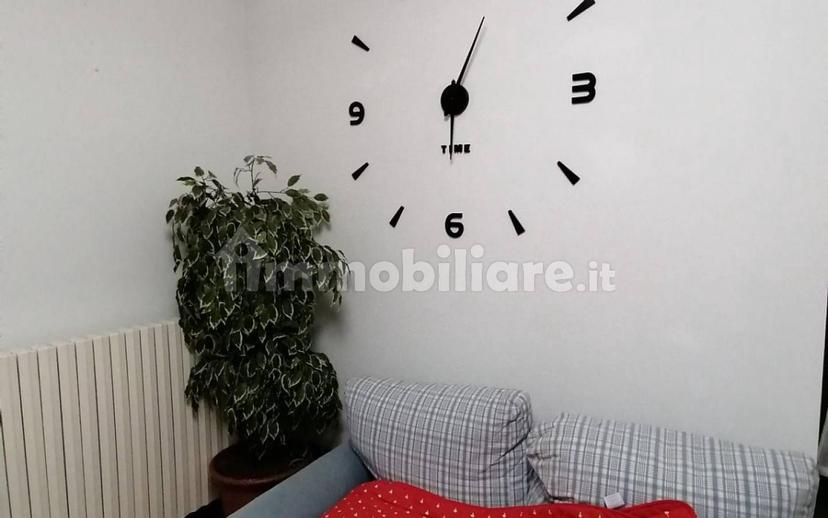 Bilocale via Giovanni Reich 102, Centro, Torre Boldone — foto 3 di 17