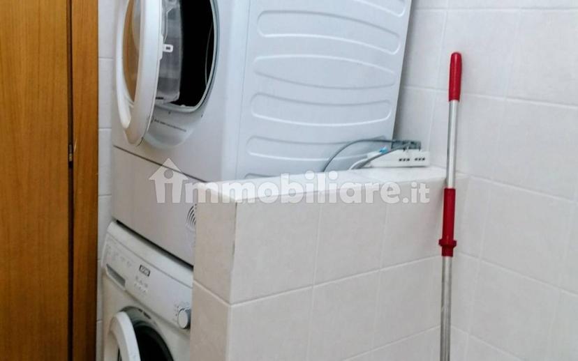 Bilocale via Giovanni Reich 102, Centro, Torre Boldone — foto 14 di 17
