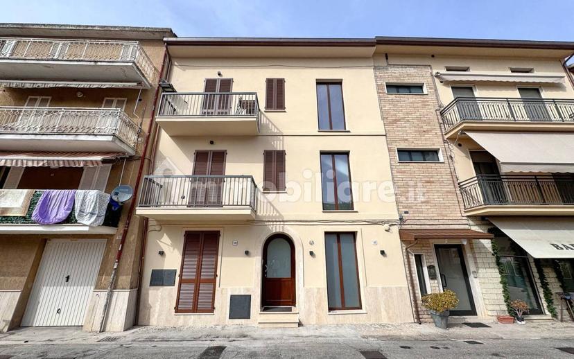 Trilocale piazza B.Buozzi 40, Ospedalicchio, Bastia Umbra — foto 3 di 11