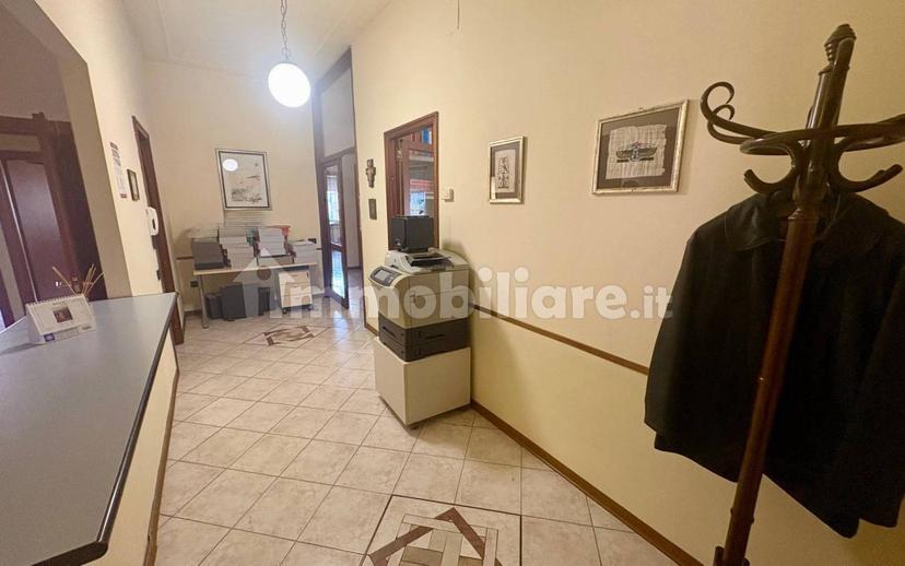 Appartamento via Petruio 10, Centro, Fabriano — foto 30 di 34