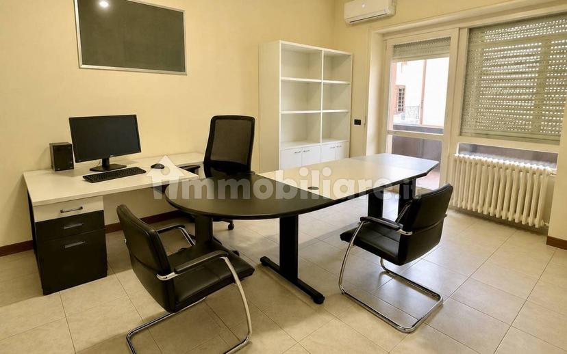 Appartamento via Petruio 10, Centro, Fabriano — foto 27 di 34