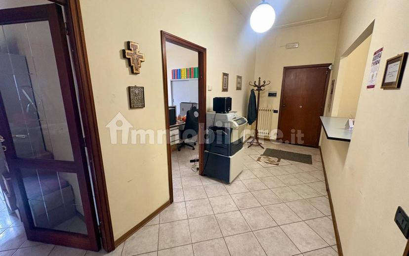 Appartamento via Petruio 10, Centro, Fabriano — foto 18 di 34