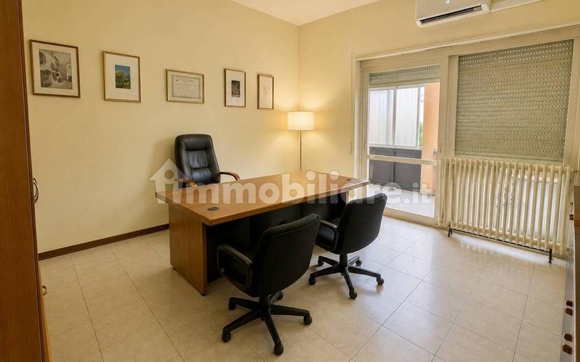 Appartamento via Petruio 10, Centro, Fabriano — foto 6 di 34
