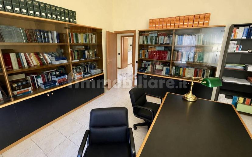 Appartamento via Petruio 10, Centro, Fabriano — foto 26 di 34