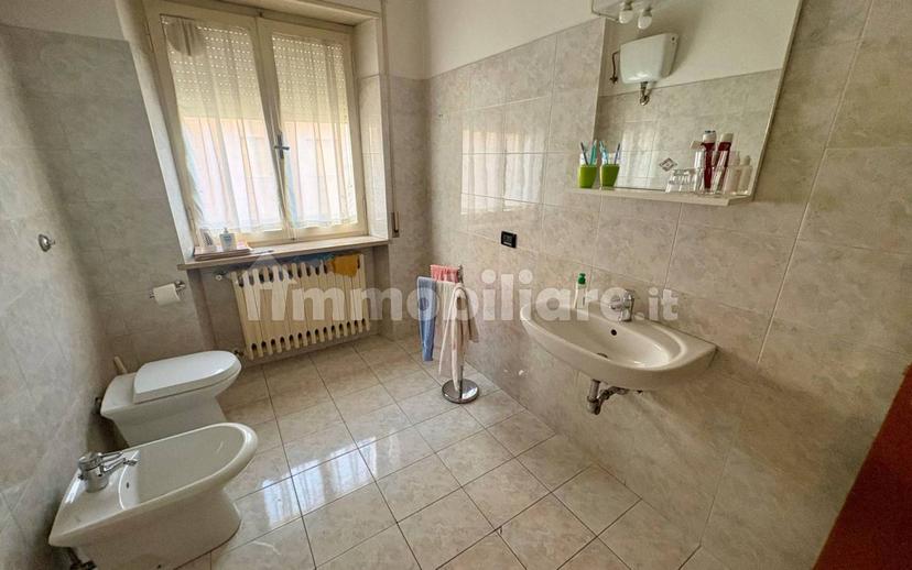 Appartamento via Petruio 10, Centro, Fabriano — foto 2 di 34