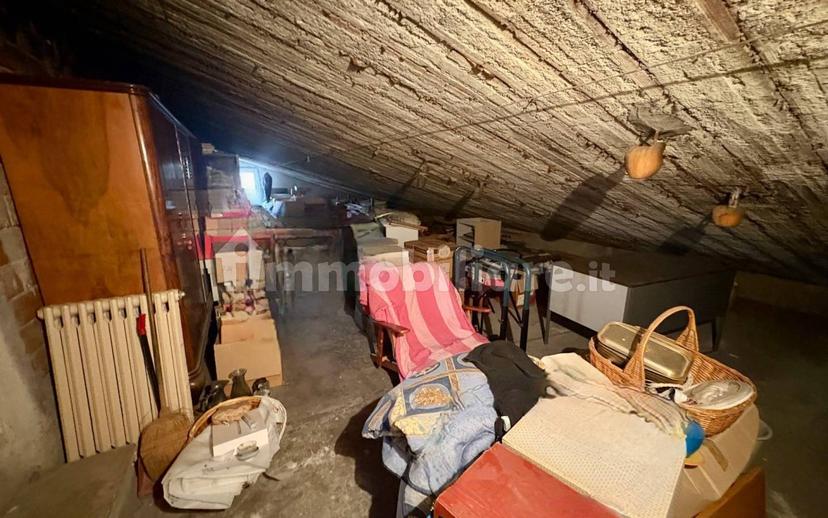Appartamento via Petruio 10, Centro, Fabriano — foto 16 di 34