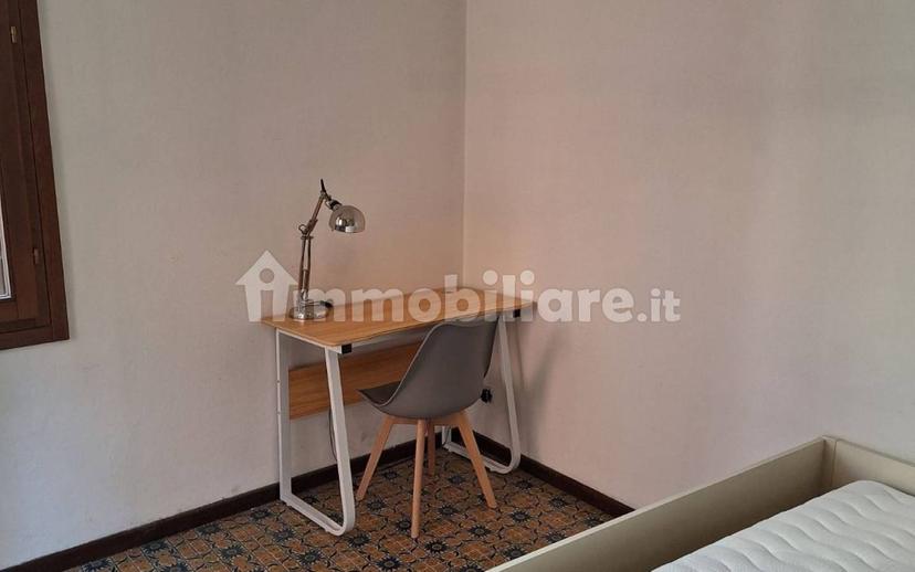 Stanza doppia piazza dei Frutti, Padova — foto 13 di 16