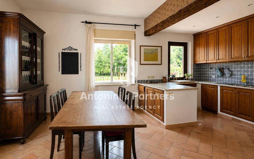 Casale via XXIV Maggio, Centro, San Venanzo — foto 18 di 35