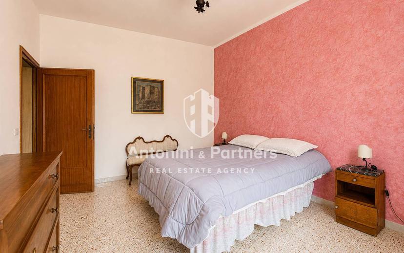 Casale via XXIV Maggio, Centro, San Venanzo — foto 27 di 35