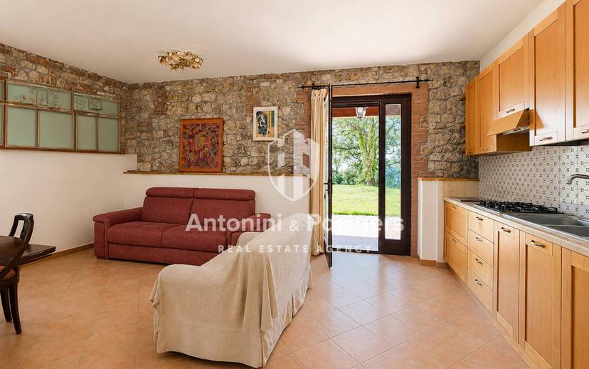 Casale via XXIV Maggio, Centro, San Venanzo — foto 21 di 35