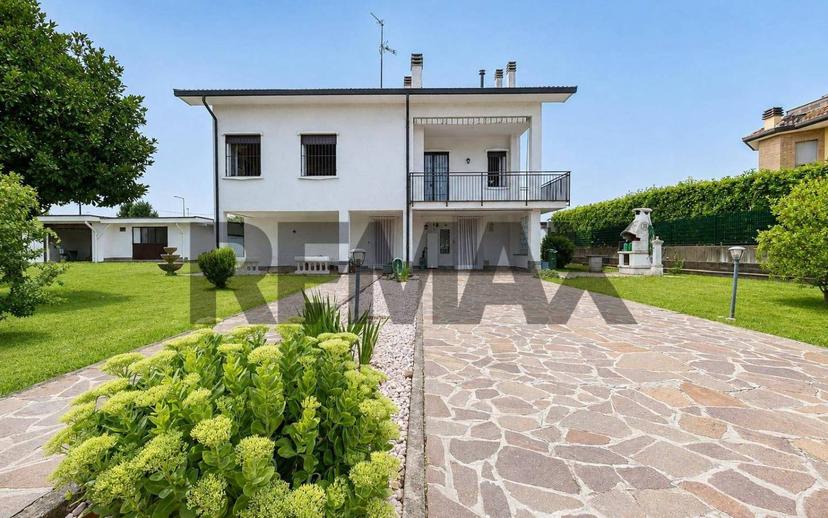 Villa unifamiliare via Pietro Mascagni 5, Centro, Cornate d'Adda — foto 15 di 29