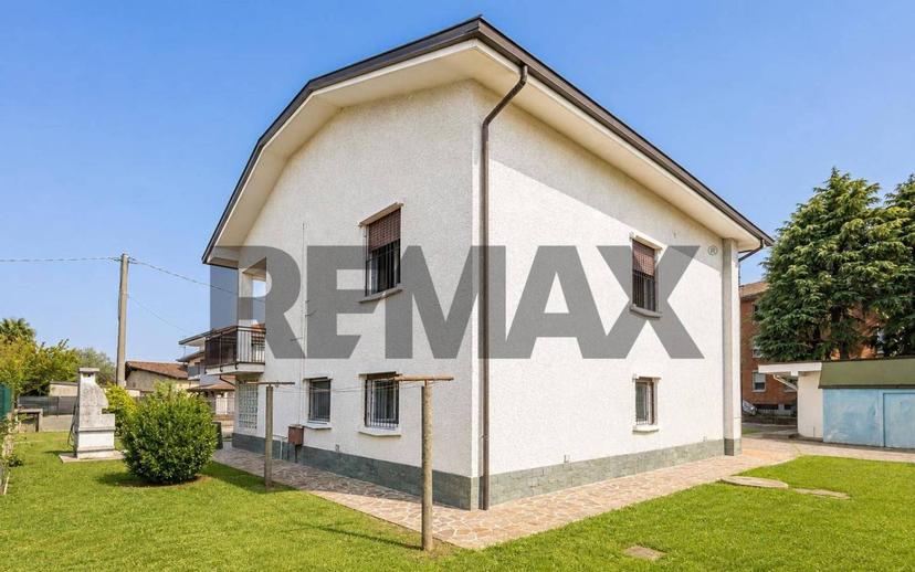 Villa unifamiliare via Pietro Mascagni 5, Centro, Cornate d'Adda — foto 2 di 29