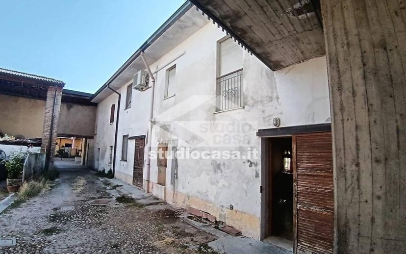 Villa plurifamiliare via Orefici, Agnadello — foto 24 di 31
