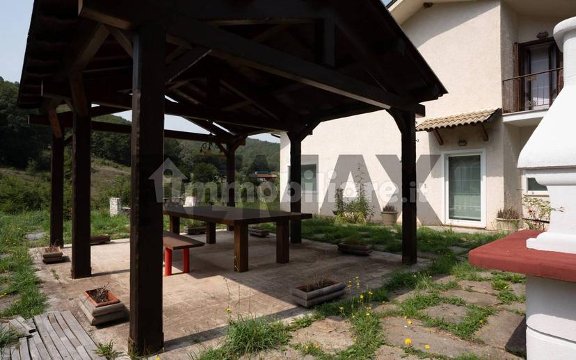 Terratetto unifamiliare 218 m², ottimo stato, Camporotondo, Cappadocia
