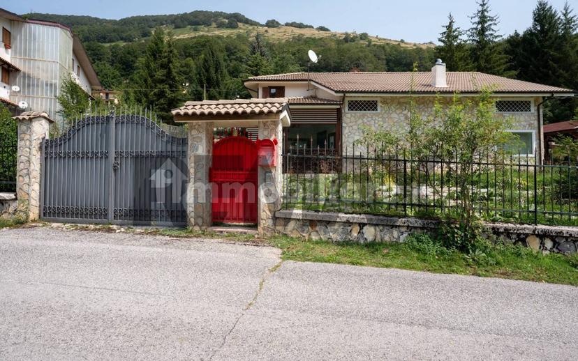 Terratetto unifamiliare 218 m², ottimo stato, Camporotondo, Cappadocia — foto 14 di 27