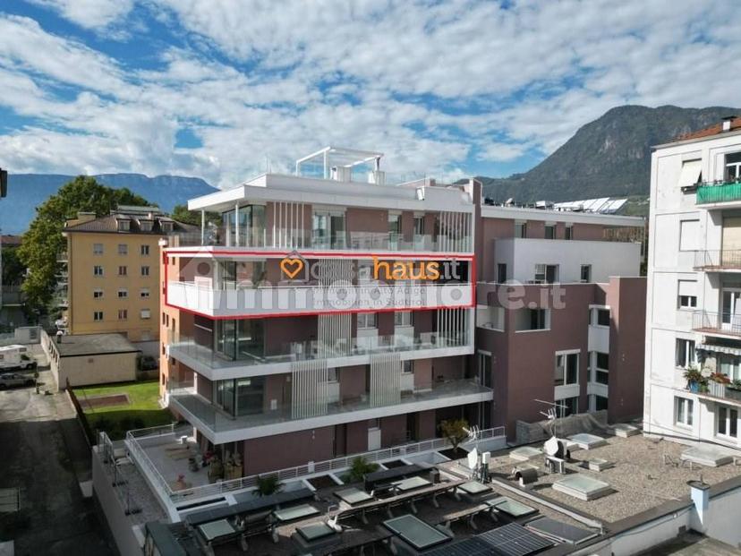 Trilocale nuovo, quarto piano, Centro, Bolzano — foto 6 di 6