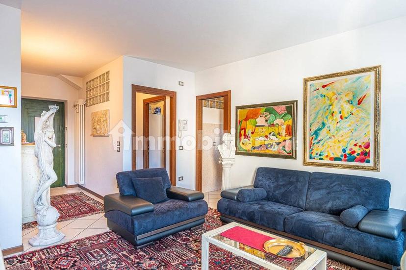 Trilocale via Trento Trieste 54, Centro, San Vito di Leguzzano — foto 7 di 17