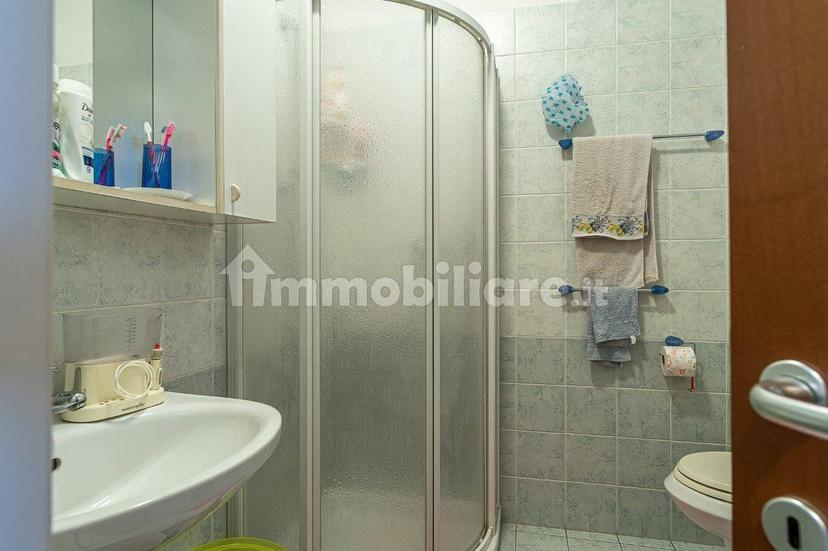Trilocale via Trento Trieste 54, Centro, San Vito di Leguzzano — foto 15 di 17
