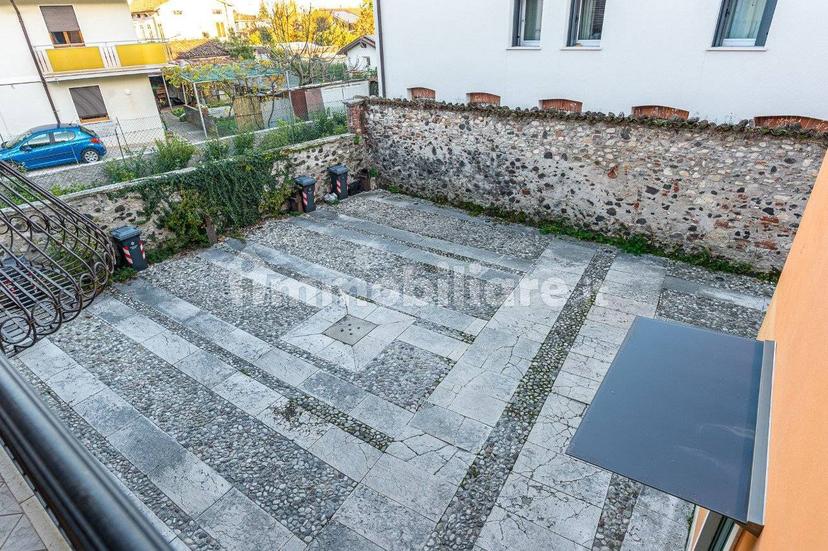 Trilocale via Trento Trieste 54, Centro, San Vito di Leguzzano — foto 6 di 17