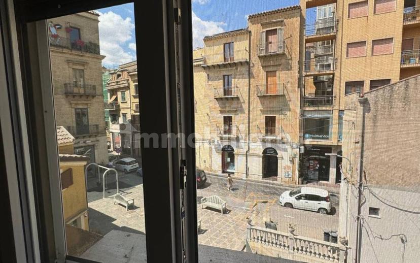 Quadrilocale via Pergusa 46, Centro, Enna — foto 13 di 16