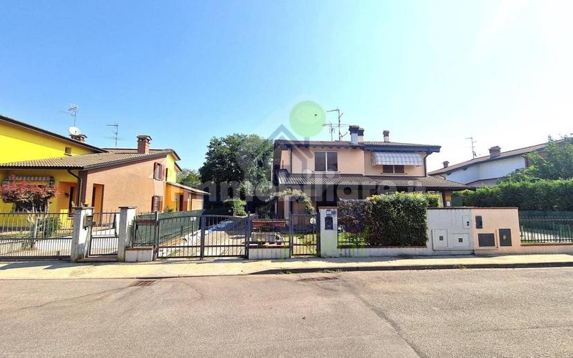 Villa a schiera via Adda  19/1, Spinadesco — foto 20 di 27