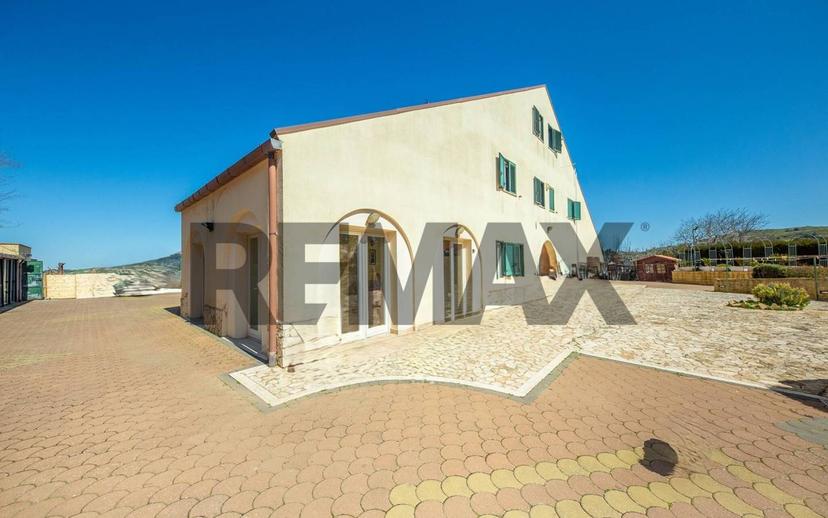 Villa unifamiliare Contrada Suriano snc, Enna — foto 35 di 59