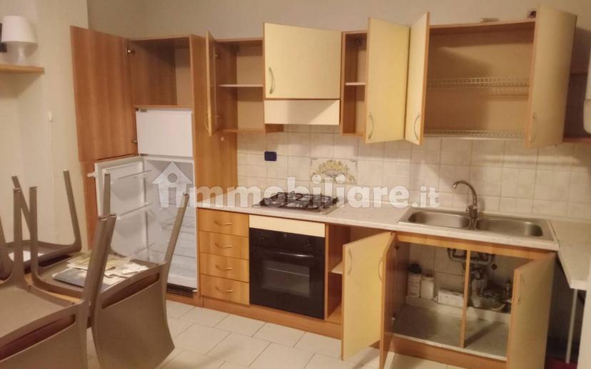 Bilocale via Raffaello Carrara, Centro, Albino — foto 6 di 15