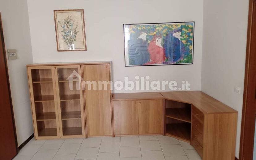Bilocale via Raffaello Carrara, Centro, Albino — foto 13 di 15