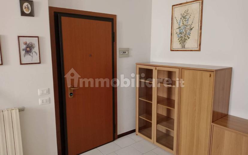 Bilocale via Raffaello Carrara, Centro, Albino — foto 11 di 15