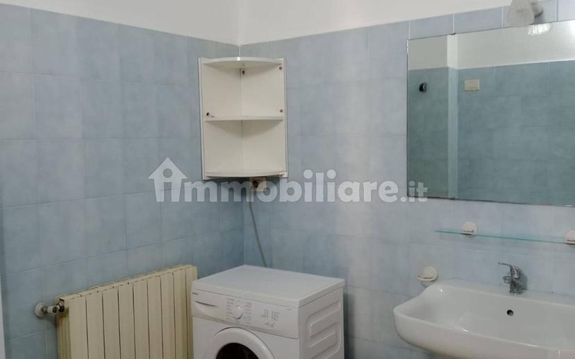 Bilocale via Raffaello Carrara, Centro, Albino — foto 7 di 15