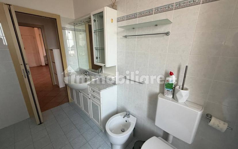 Trilocale piazza Luciano Bracci, San Lazzaro, San Lazzaro di Savena — foto 3 di 25