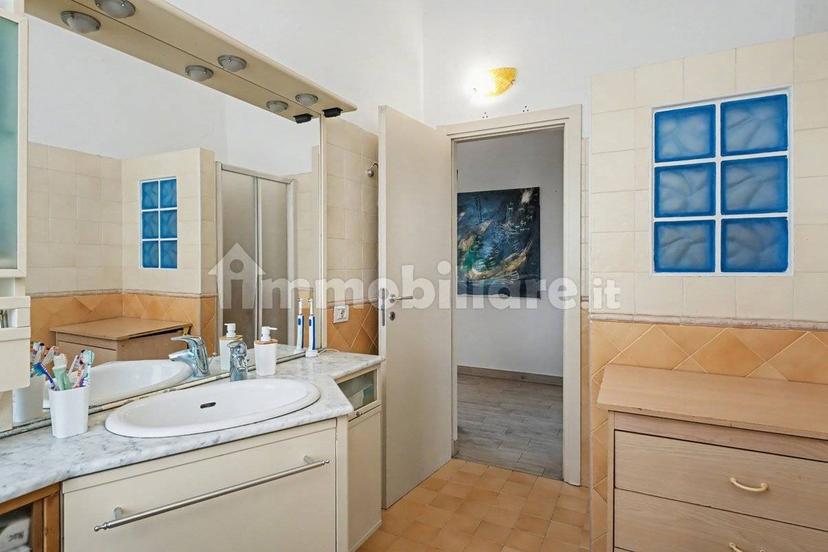 Terratetto unifamiliare 260 m², da ristrutturare, Zona 2000, Piacenza — foto 48 di 97