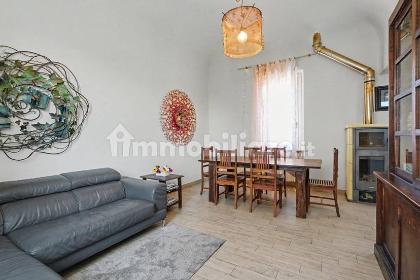 Terratetto unifamiliare 260 m², da ristrutturare, Zona 2000, Piacenza — foto 10 di 97