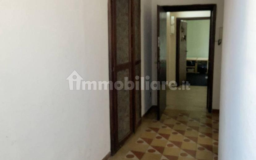 Terratetto unifamiliare 260 m², da ristrutturare, Zona 2000, Piacenza — foto 7 di 97