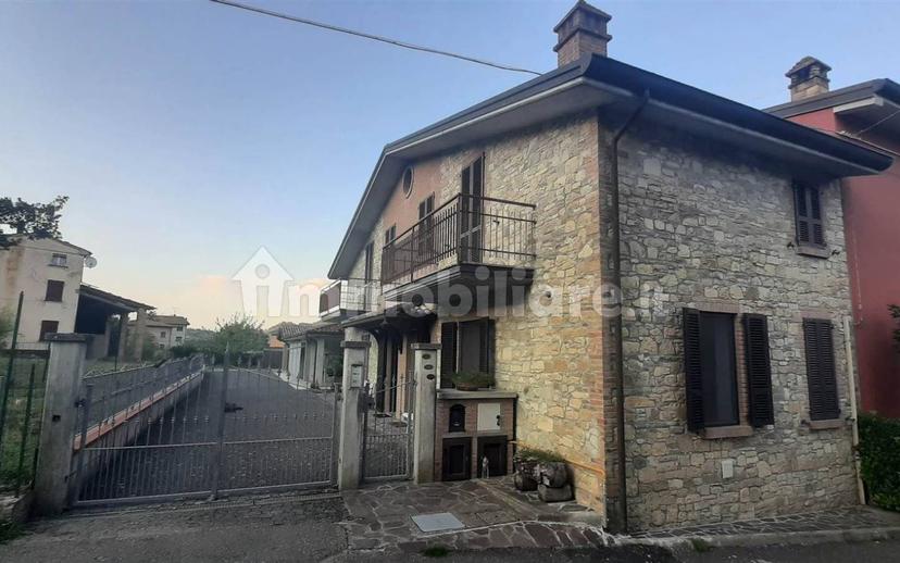Terratetto unifamiliare 152 m², ottimo stato, Trinità, Vernasca — foto 25 di 30