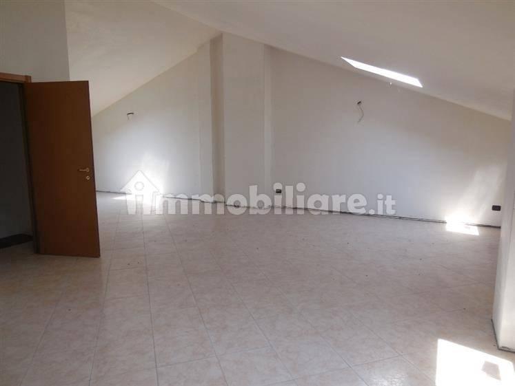 Quadrilocale ottimo stato, secondo piano, Centro, Rottofreno — foto 8 di 19