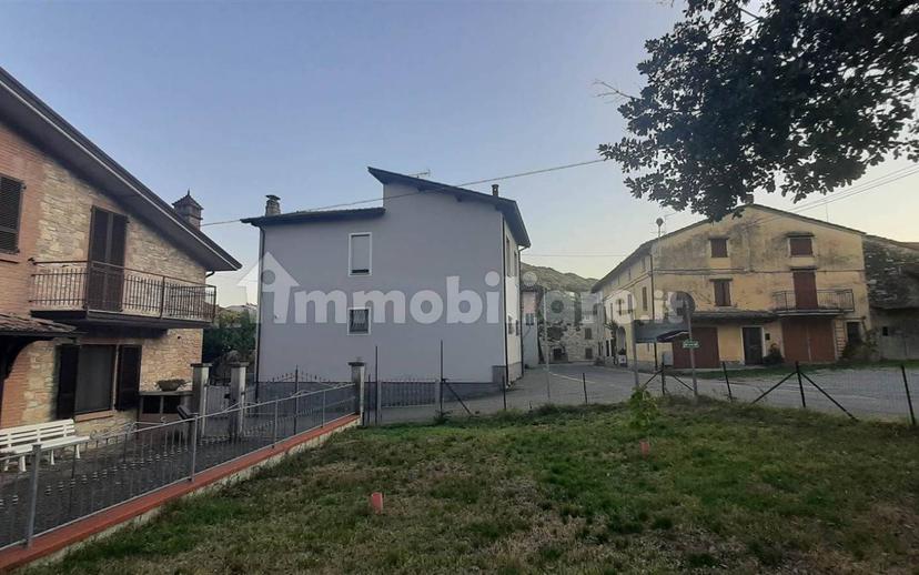 Terratetto unifamiliare 152 m², ottimo stato, Trinità, Vernasca — foto 7 di 30
