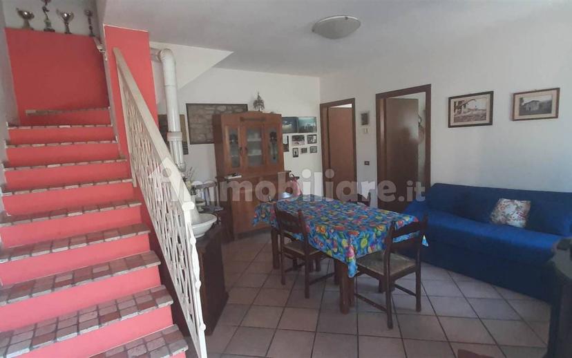 Terratetto unifamiliare 152 m², ottimo stato, Trinità, Vernasca — foto 9 di 30
