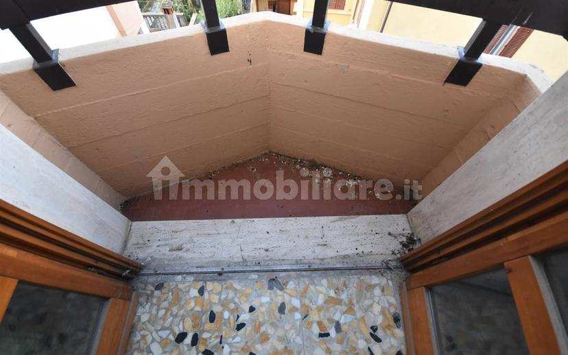 Appartamento buono stato, secondo piano, San Giovanni Valdarno — foto 4 di 13
