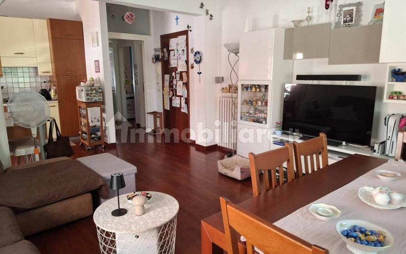 Trilocale ottimo stato, primo piano, Centro, Falconara Marittima — foto 5 di 11