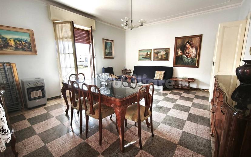 Quadrilocale viale Tommaso Campanella 27, Centro, Villa San Giovanni — foto 17 di 24