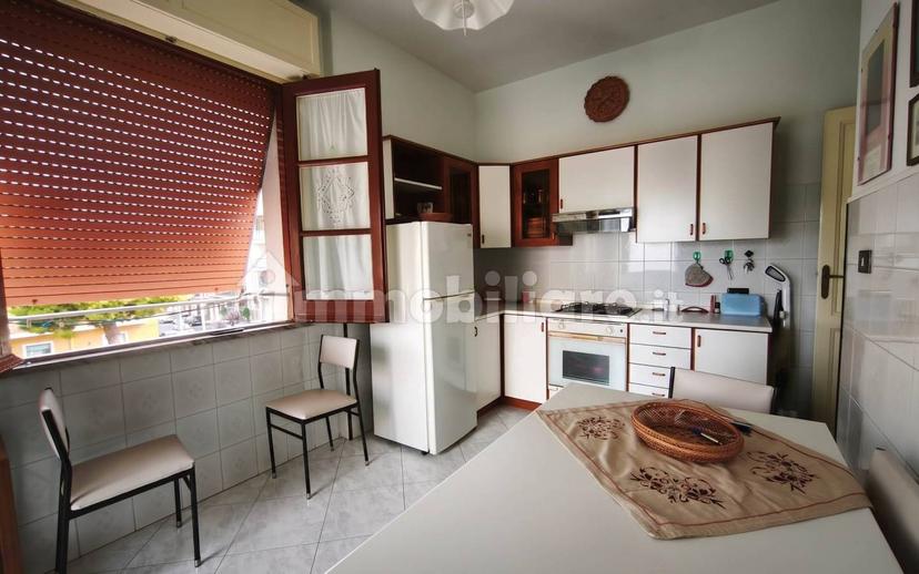 Quadrilocale viale Tommaso Campanella 27, Centro, Villa San Giovanni — foto 4 di 24