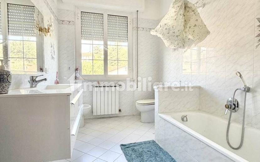 Appartamento ottimo stato, primo piano, Massarosa Paese, Massarosa — foto 4 di 11