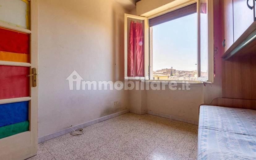 Quadrilocale da ristrutturare, sesto piano, Ravacciano, Siena — foto 15 di 24
