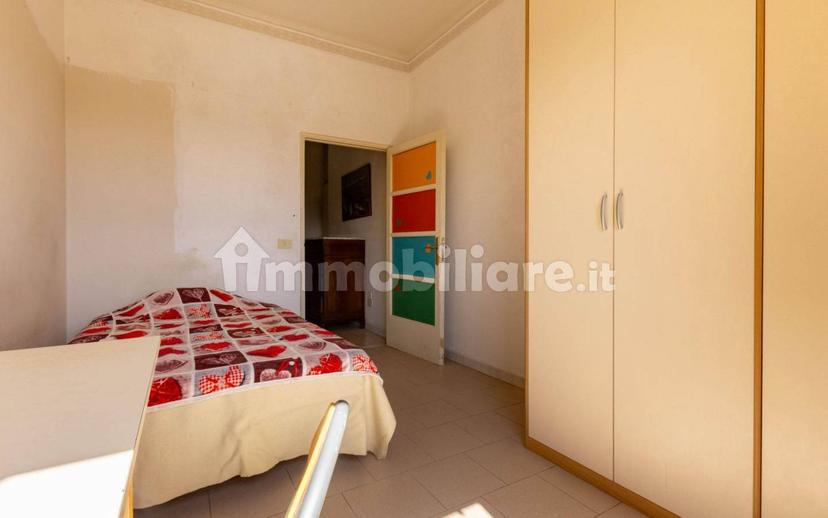 Quadrilocale da ristrutturare, sesto piano, Ravacciano, Siena — foto 2 di 24
