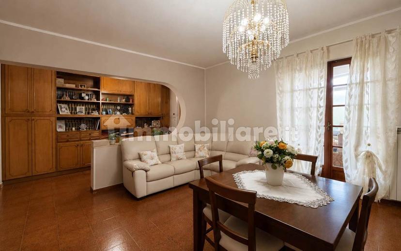 Terratetto unifamiliare 140 m², ottimo stato, Colombiera Molicciara, Castelnuovo Magra — foto 8 di 16