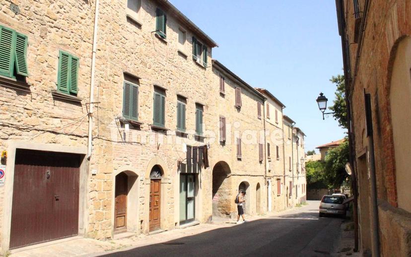 Appartamento Borgo San Lazzaro 16, Centro, Volterra — foto 5 di 34
