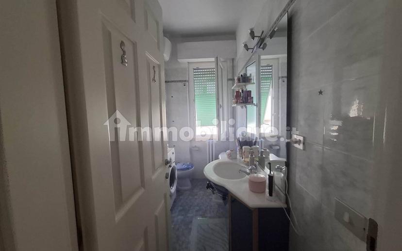 Trilocale ottimo stato, primo piano, Centro, Falconara Marittima — foto 11 di 11